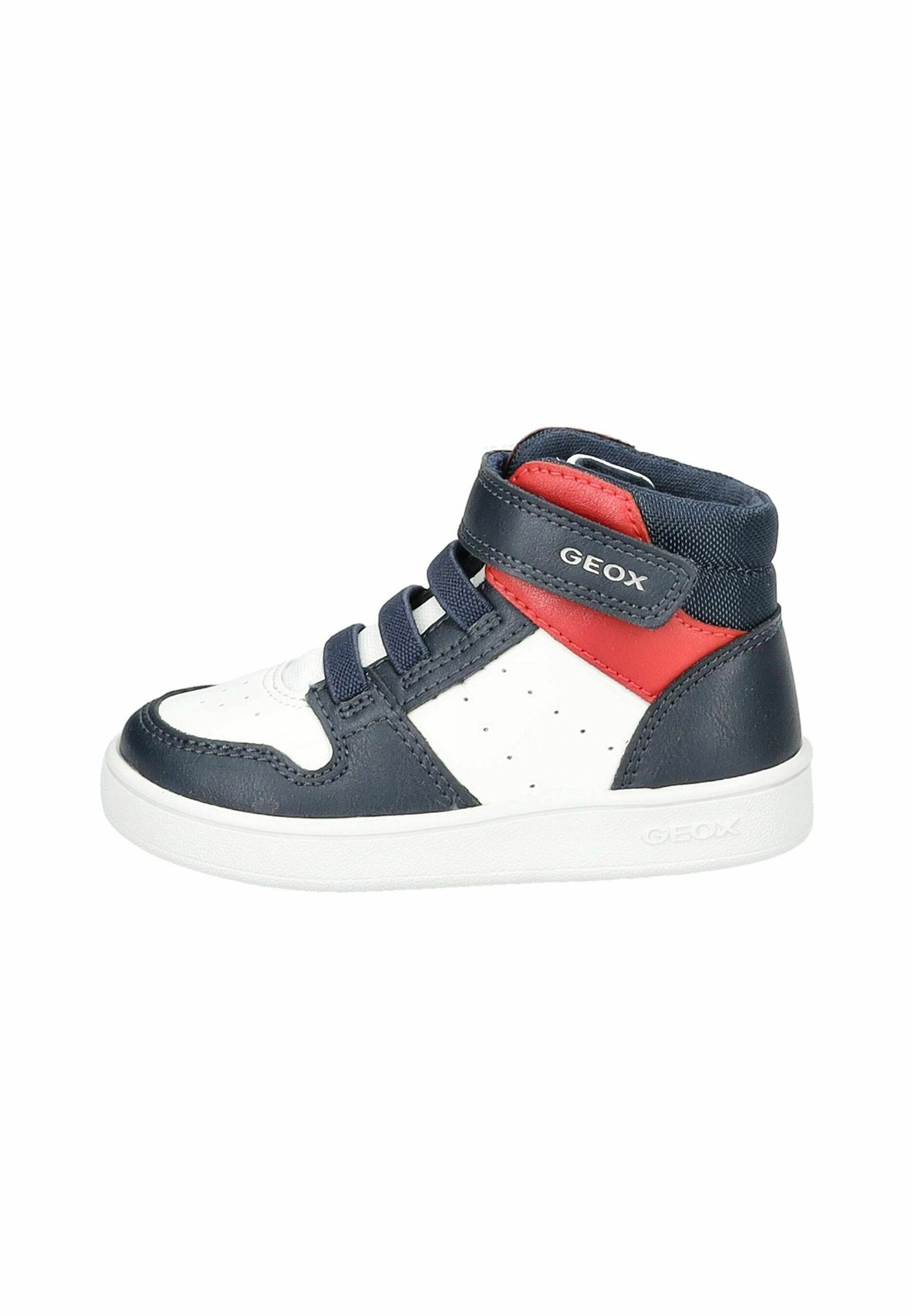 Hohe Sneakers von Geox mit einem Obermaterial aus marineblauem Leder, weißen Lederelementen, roten Details, einem Riemenverschluss und perforierten Seitenpaneelen.