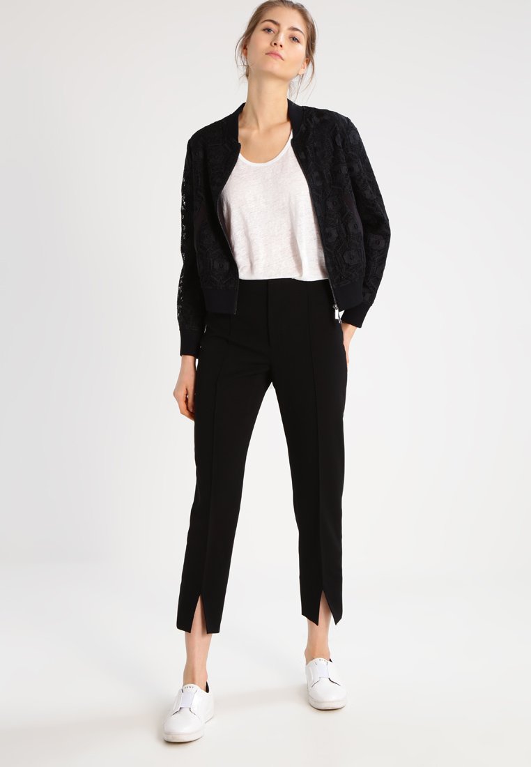 Club Monaco SHAYNNAH