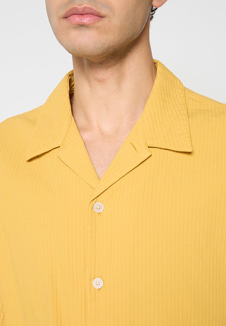 PS Paul Smith CASUAL FIT
