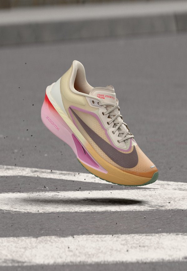 Nike Performance ZOOM FLY 6 - Road running shoes - sail/tattoo/light magenta/pearl pink/bright crimson/orange chalk