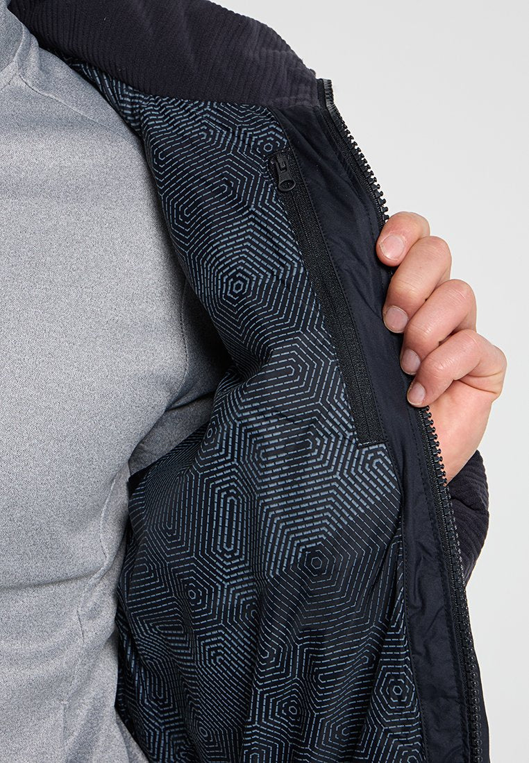 Under Armour LIMITLESS