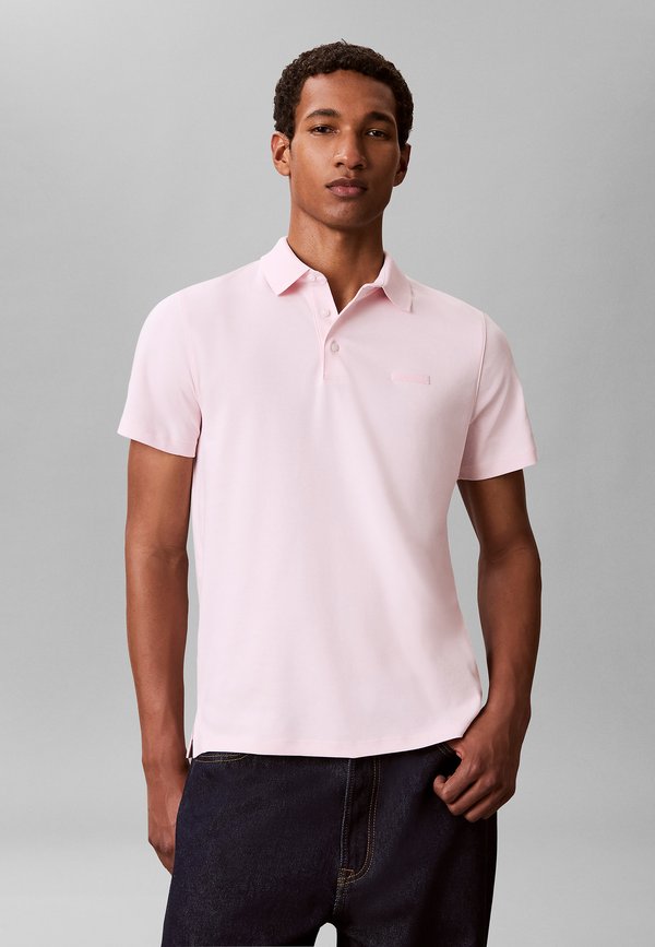 Calvin Klein SLIM SUPIMA LOGO PATCH  - Polo shirt - ballet slipper