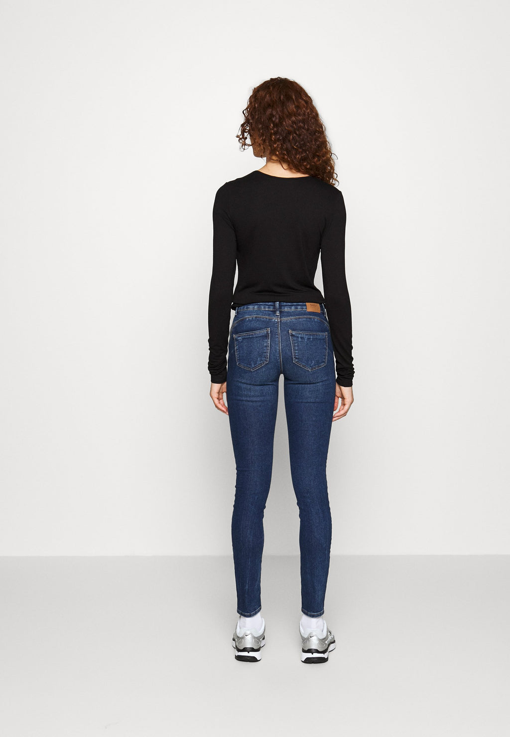 ONLDAISY PUSH UP  Media 4