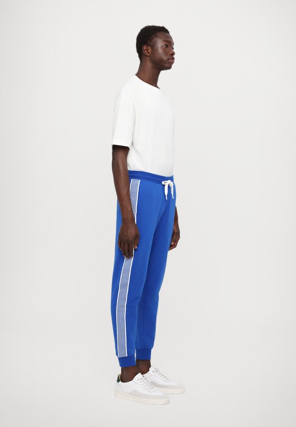EA7 Emporio Armani PANTALONI