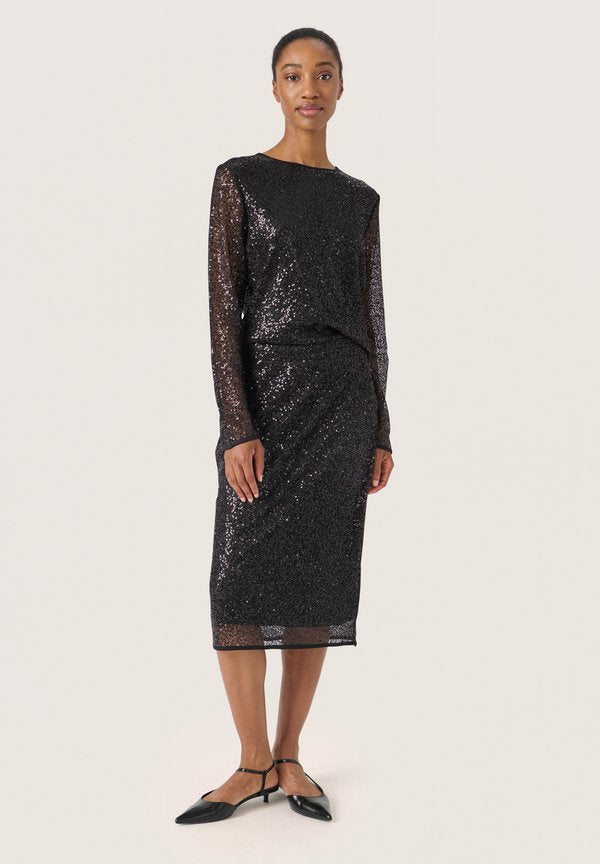 Soaked in Luxury SLMIDI