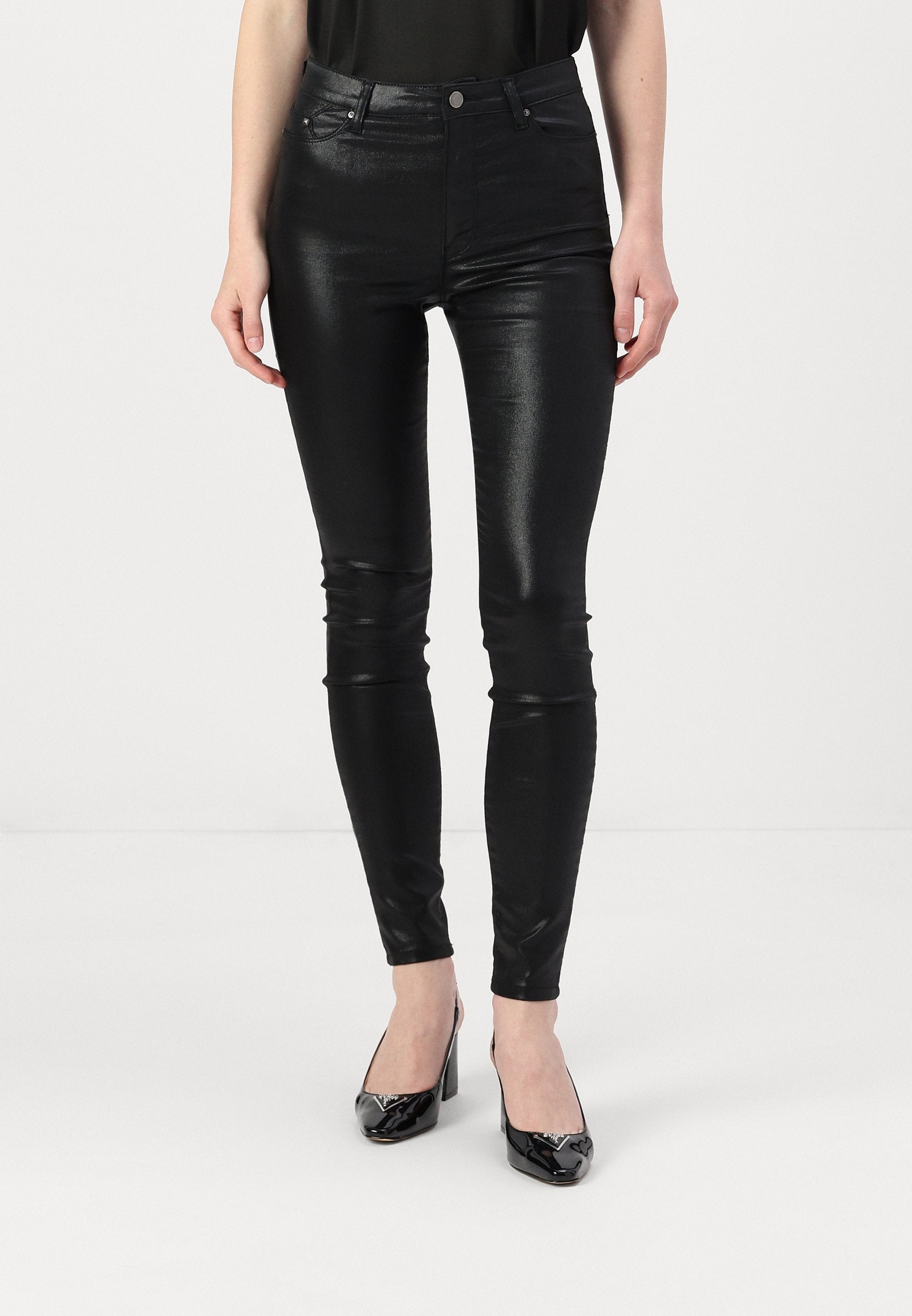 SKINNY PANTS Media 3