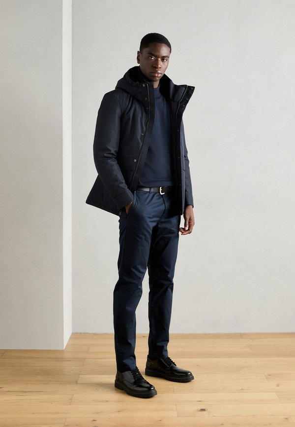 Scotch & Soda ESSENTIALS STUART