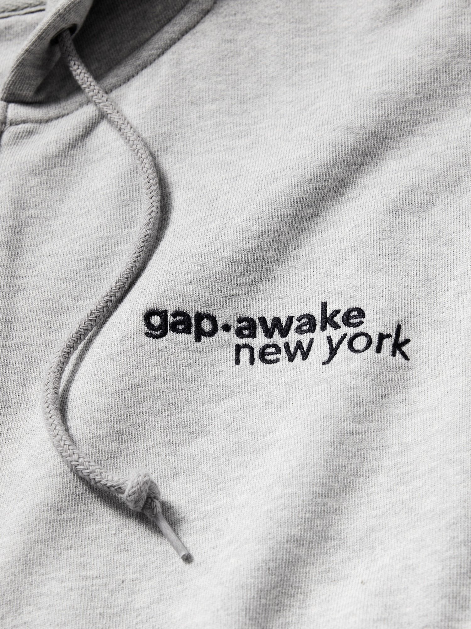 GAP GAP AWAKE NY HEAVYWEIGHT OVERSIZED LOGO ZIP HOODIE
