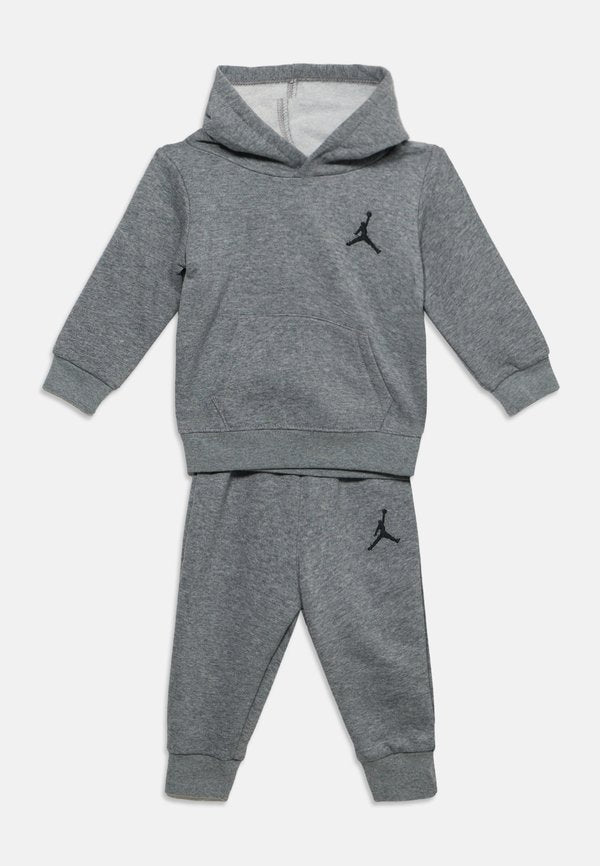 Jordan ESSENTIALS SET