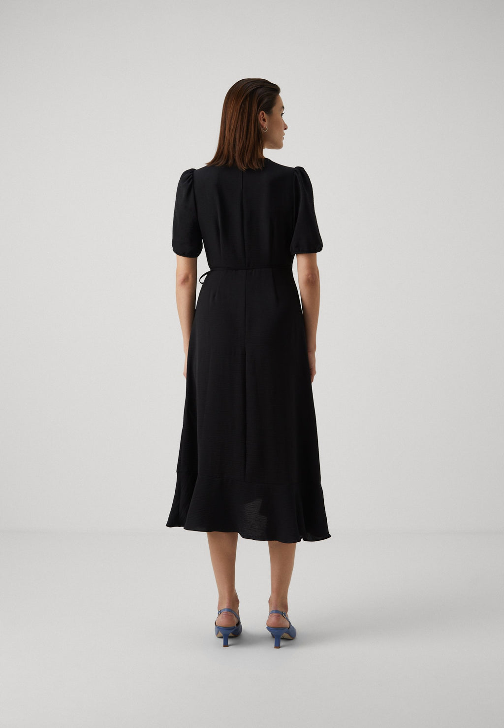 METTE WRAP MIDI  Media 4
