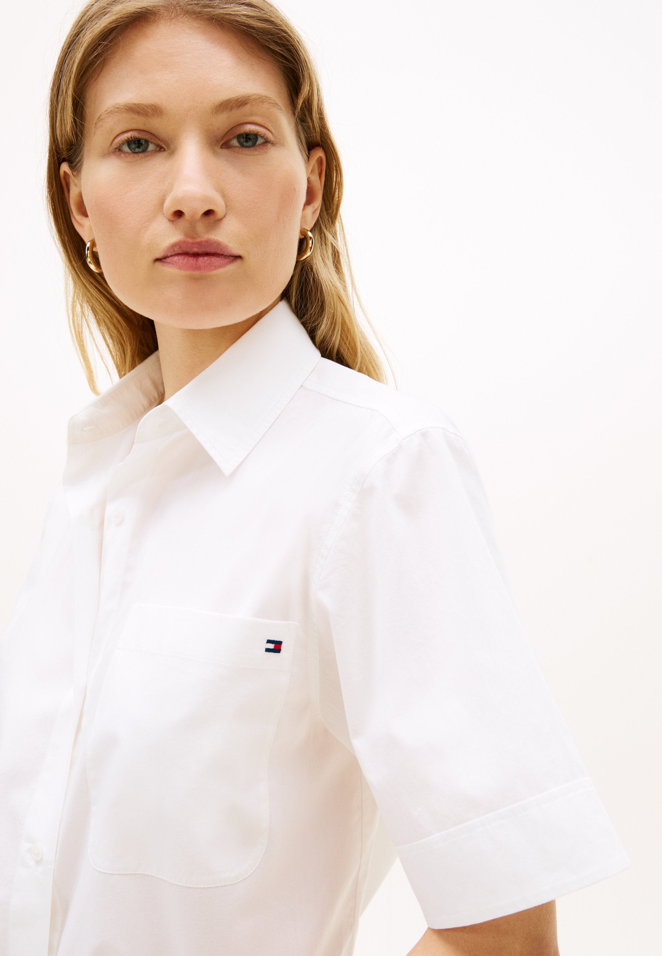 CLASSIC POPLIN SHORT SLEEVE SHIRT Media 5