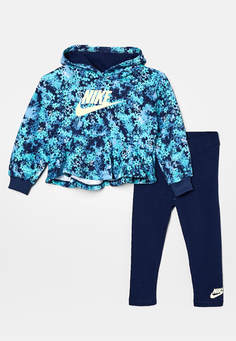 Nike Sportswear FRESH SET
