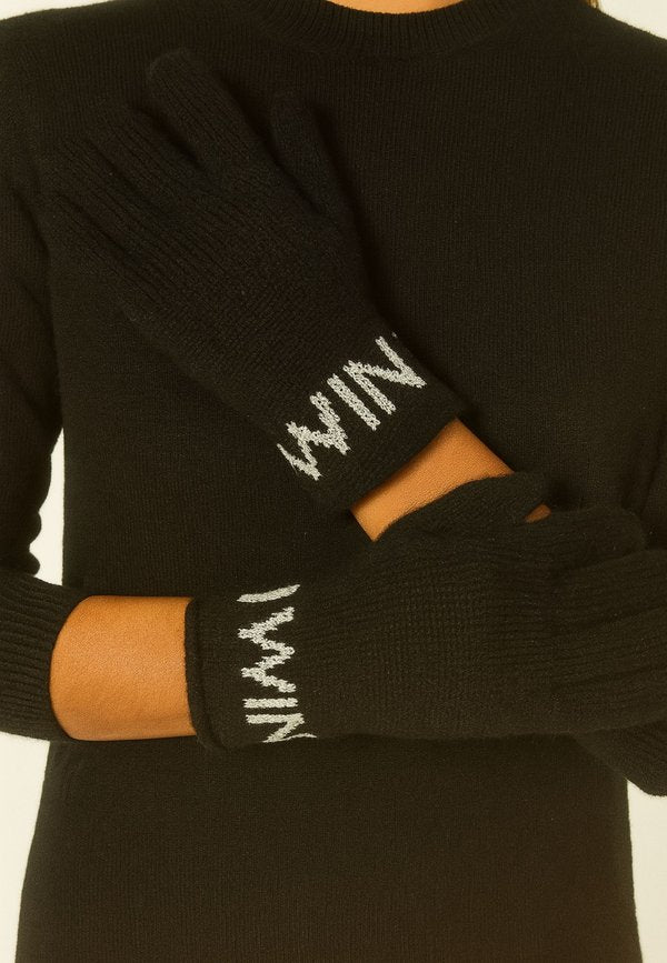 TWINSET