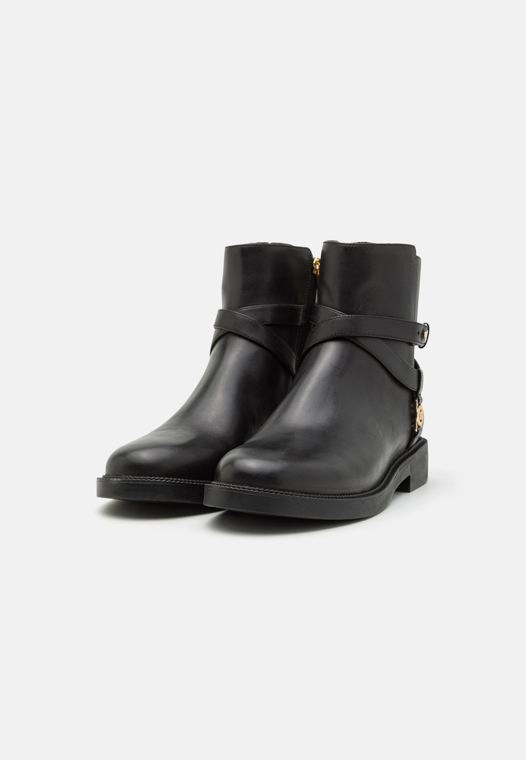 MICHAEL Michael Kors ABIGAIL FLAT BOOTIE