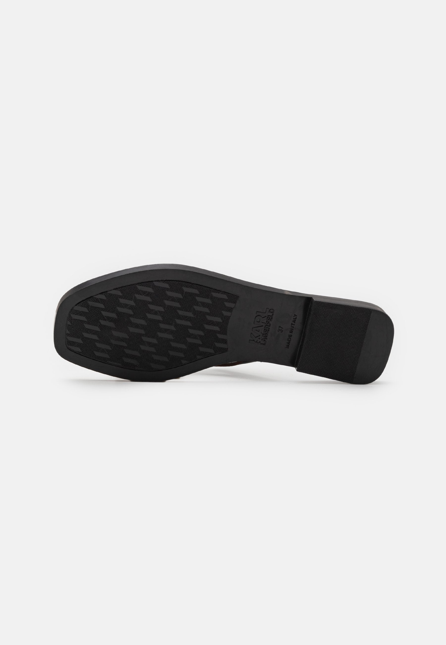 SKOOT II AUTOGRAPH THONG Media 5