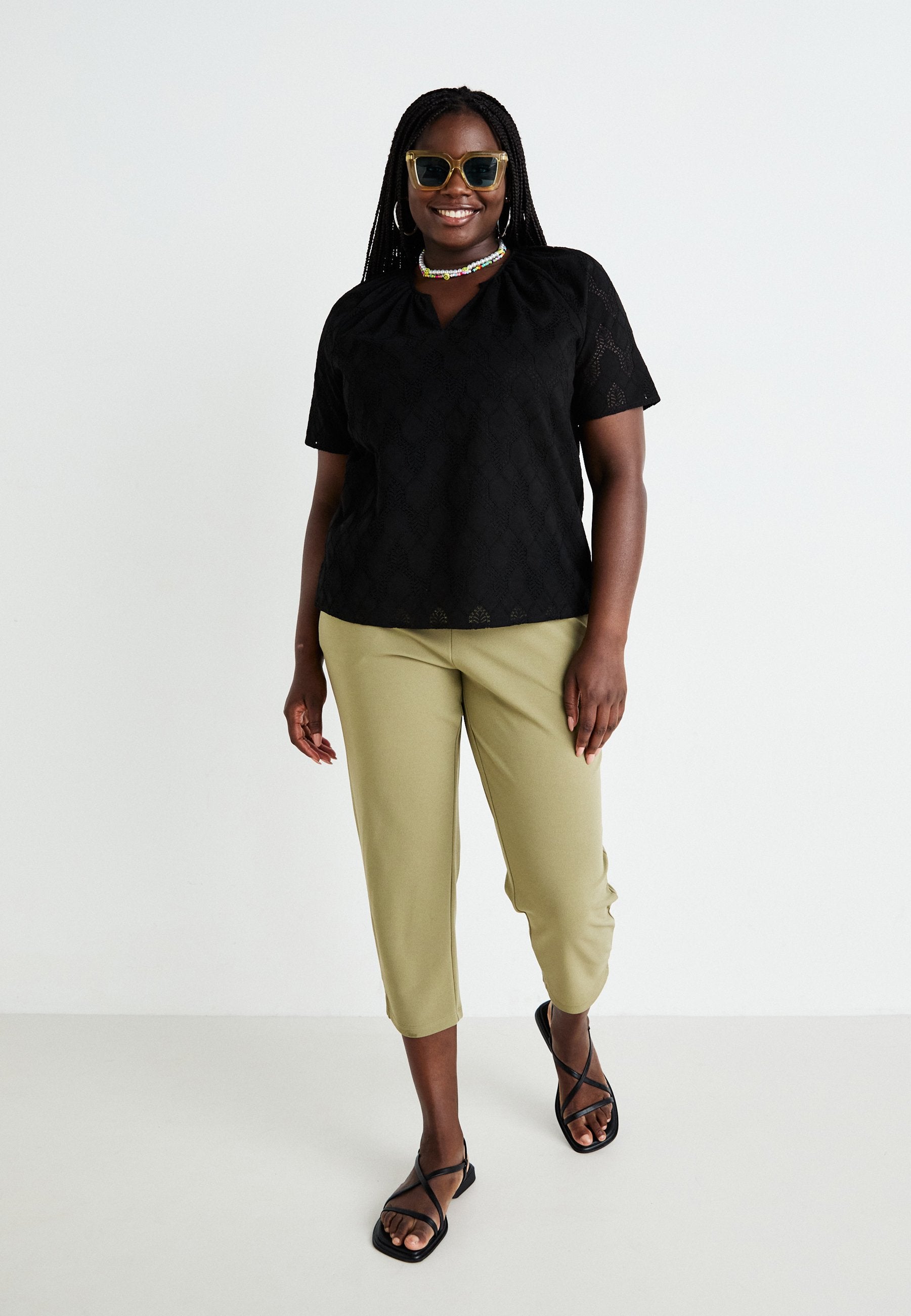 ONLY Carmakoma CARSANIA PULL UP PANT