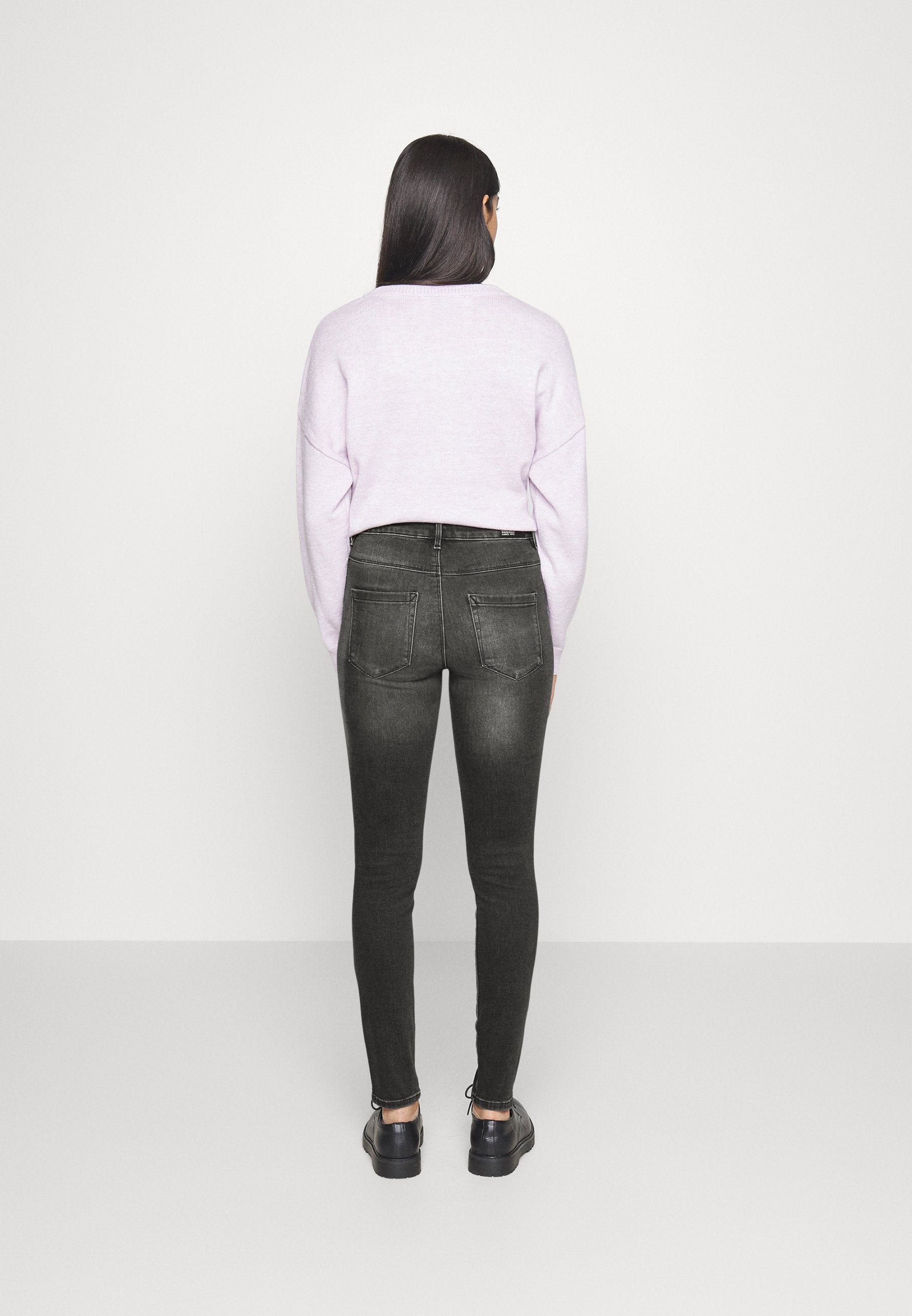 ONLROYAL SKINNY Media 5
