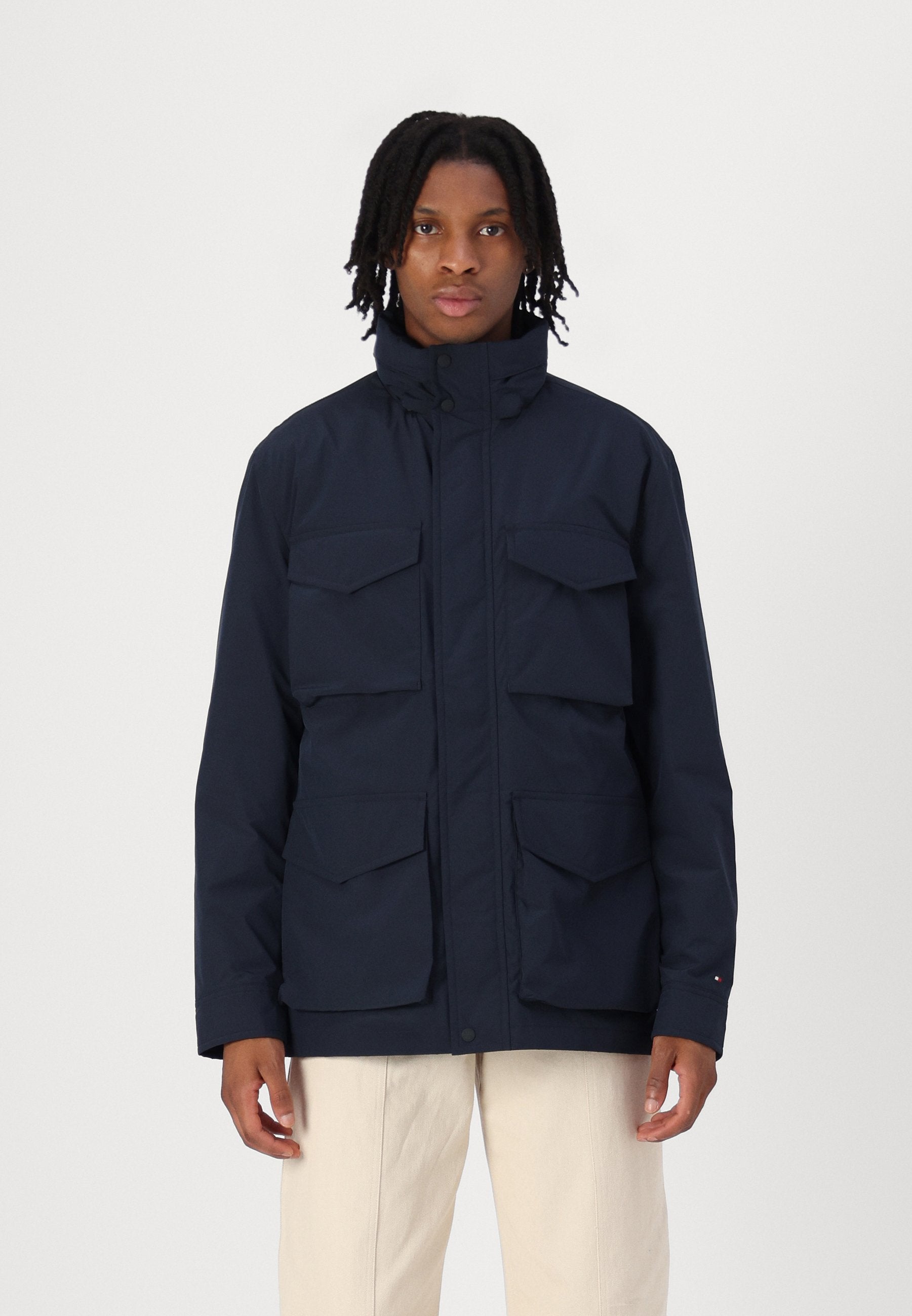 PACKABLE FIELD JACKET Media 3