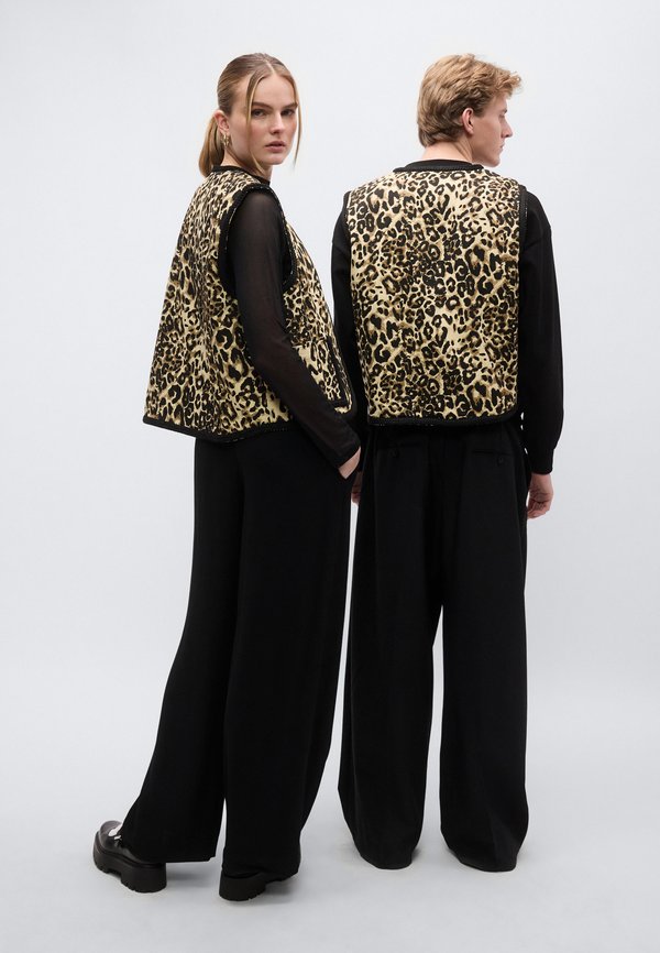 Sister Jane WARD LEOPARD VEST UNISEX