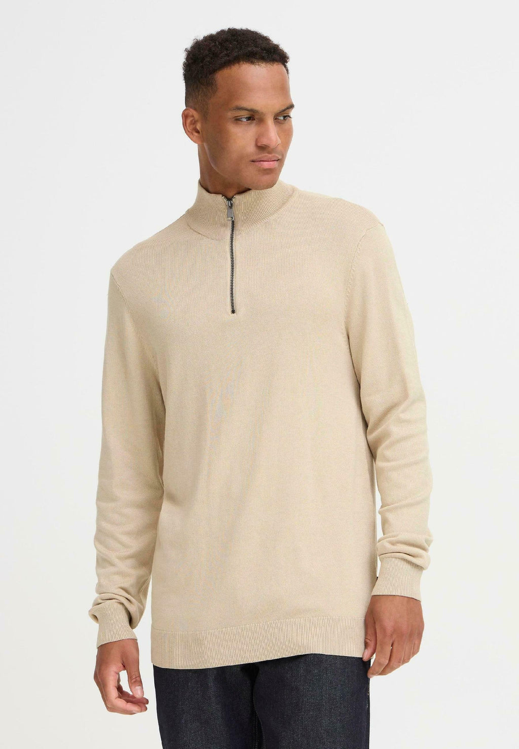 BHDAN FINE KNIT TROYER Media 3