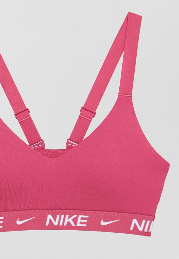 Nike Performance INDY
