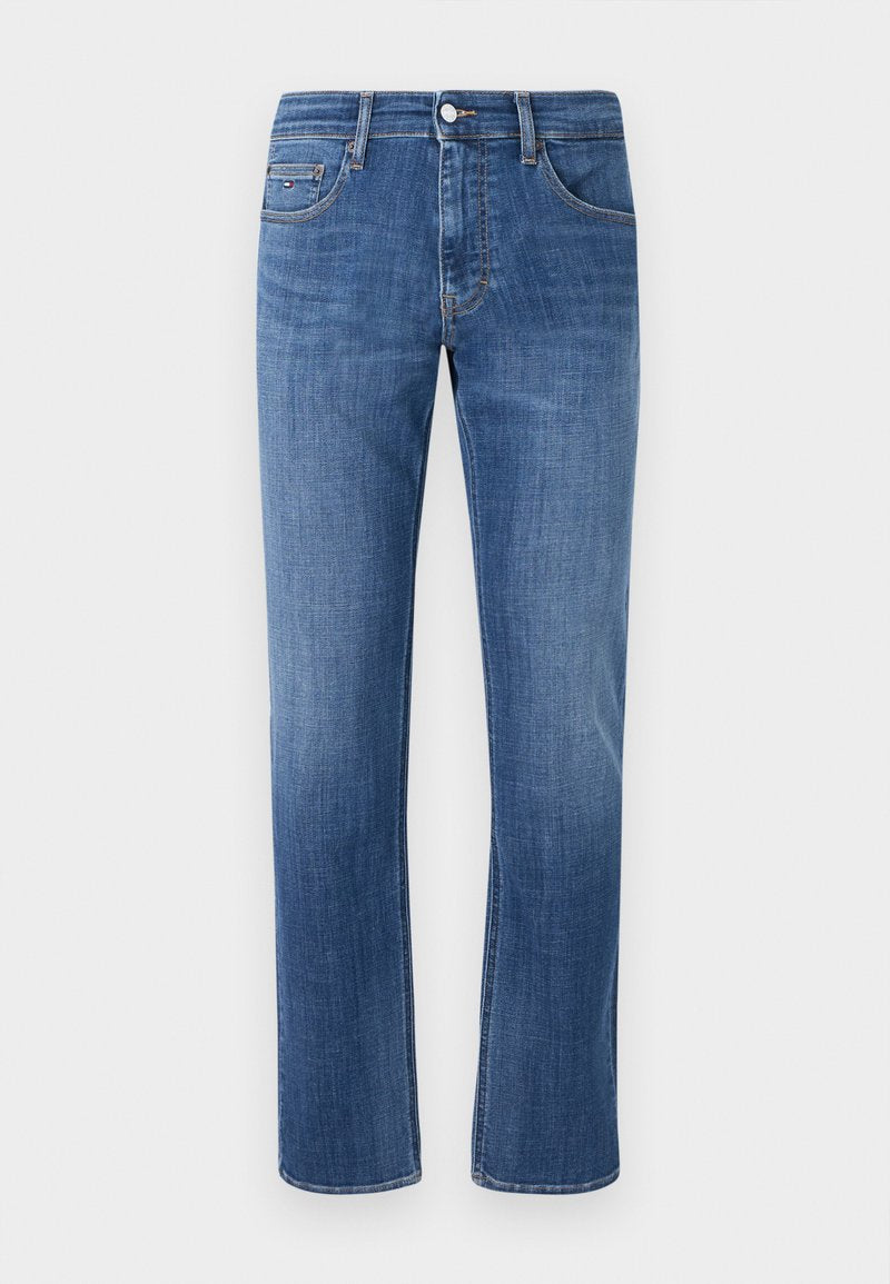 Blaue gerade geschnittene Jeans aus Denim mit klassischem Fünf-Taschen-Design und Knopfverschluss vor schlichtem Hintergrund.
