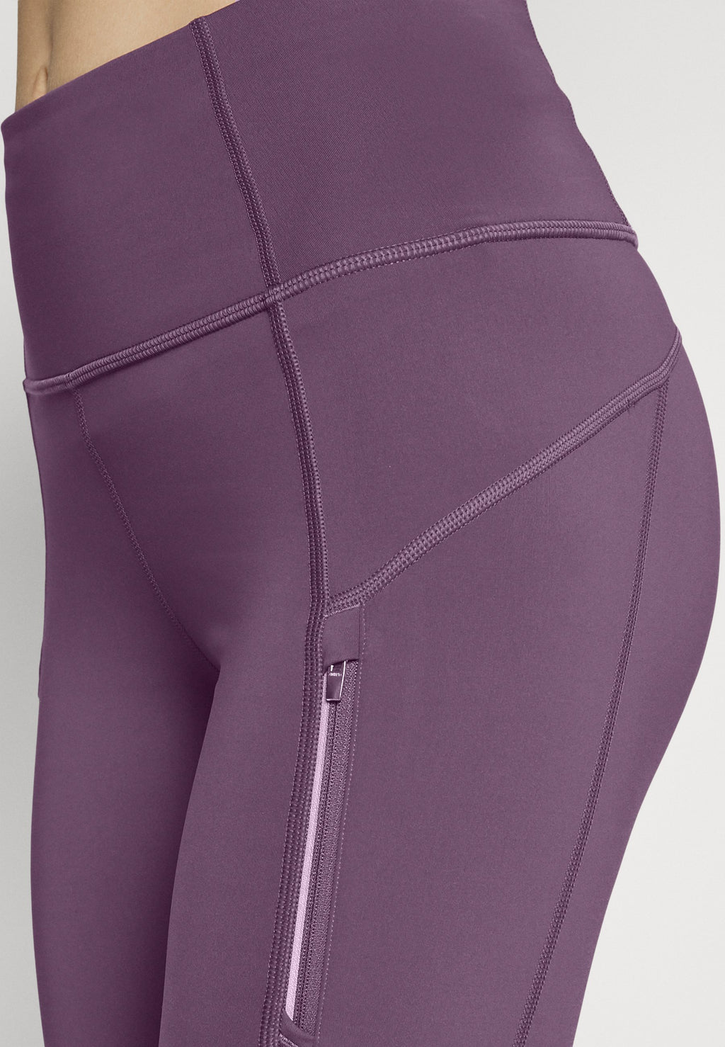Athleta RAINIER UNBRUSHED 7/8