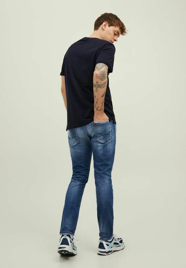 Jack & Jones