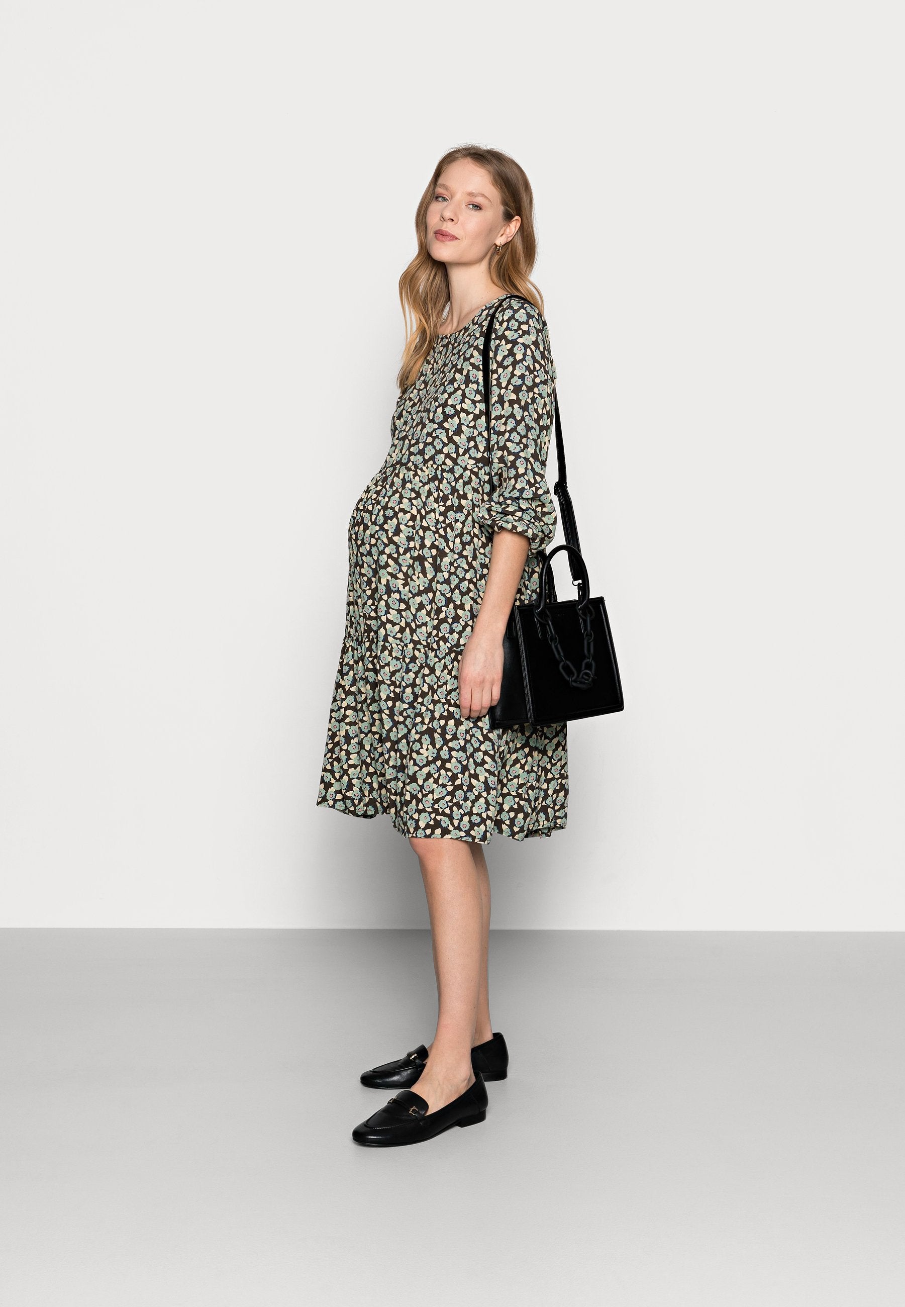Pieces Maternity PCMUMISKA DRESS