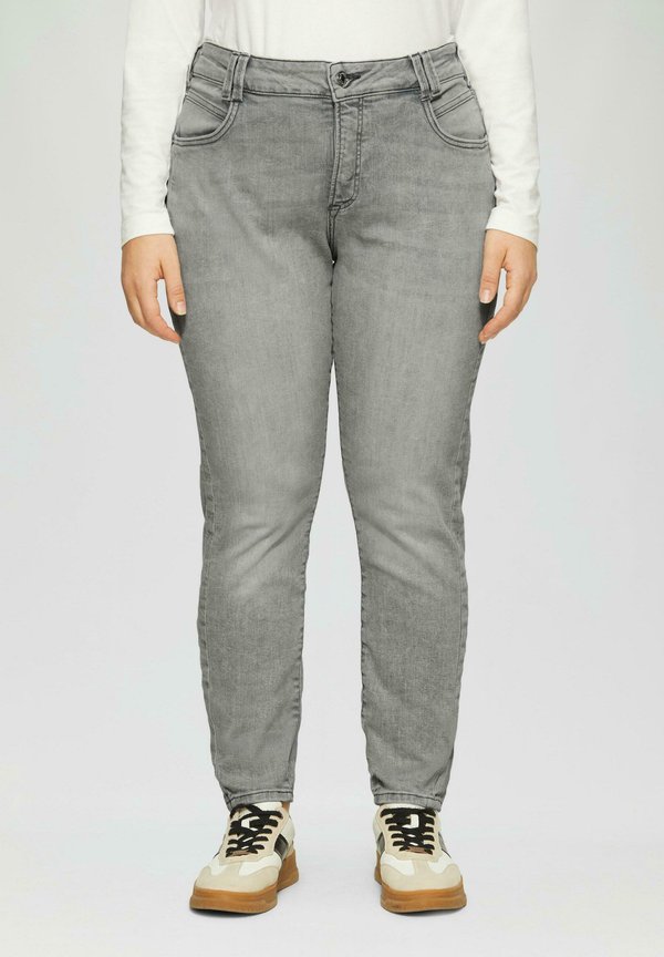 s.Oliver Slim fit jeans - grau