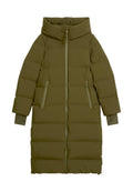 WATER-REPELLENT FABRIC AND DETAILS WITH HOOD SIDE SLITS Media 1