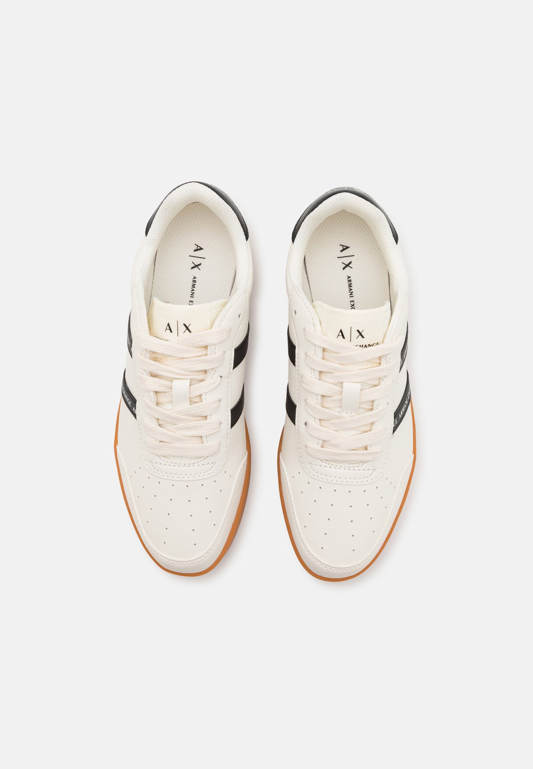 LACE UP Media 4