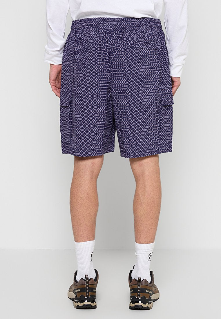 Under Armour LOOSE FIT