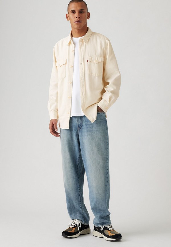 Levi's® 568® STAY LOOSE