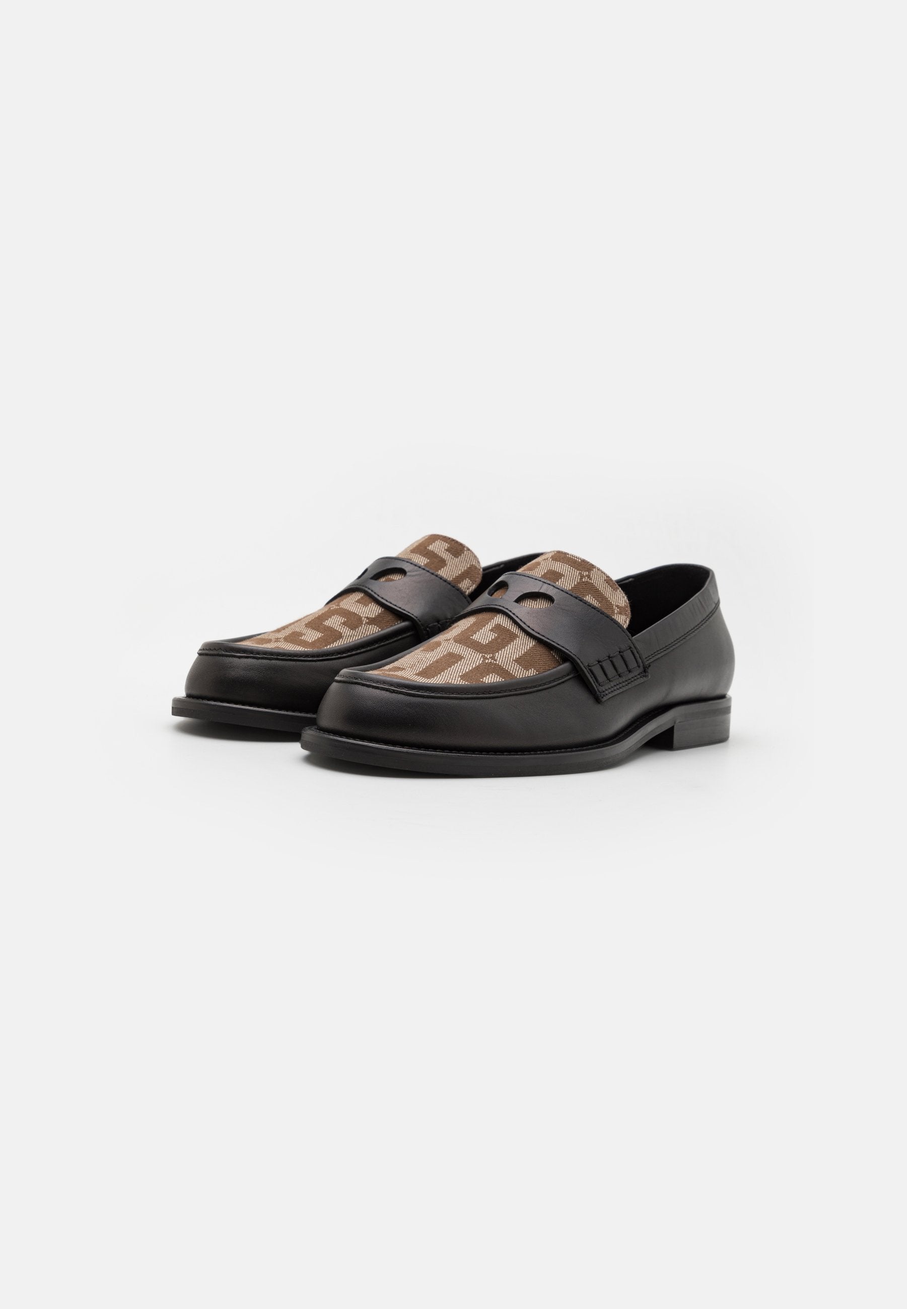 GCDS WIRDO LOAFER UNISEX