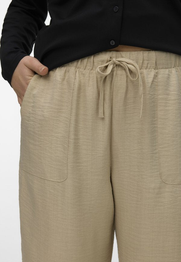 Vero Moda Curve MELANEY LOOSE PANT