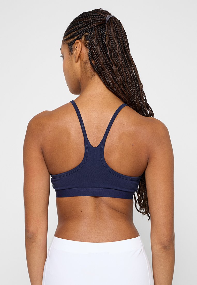 Fabletics THE LIVE-IN