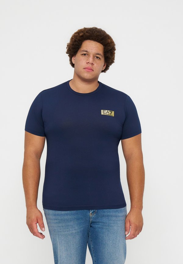 EA7 Emporio Armani