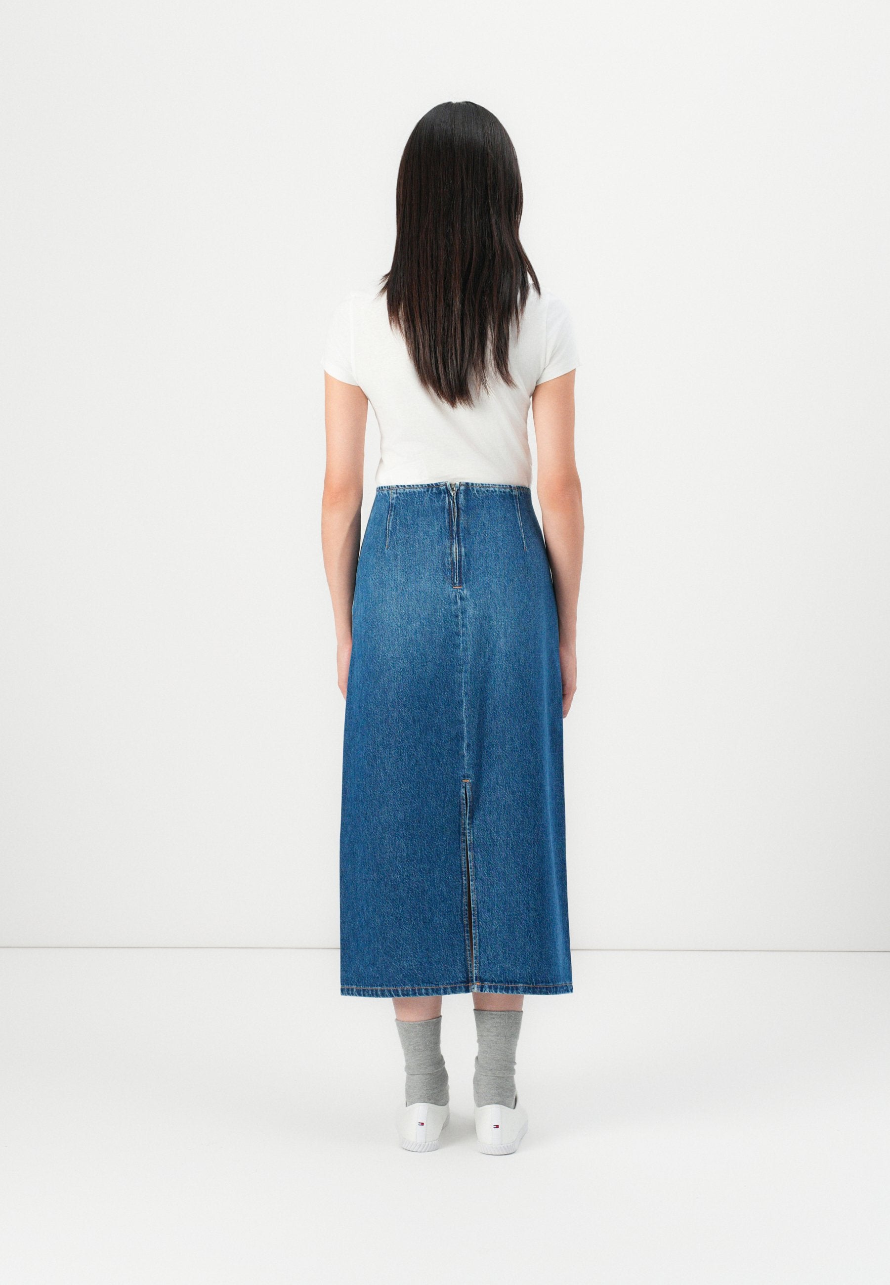 LONG MIDI SKIRT Media 4