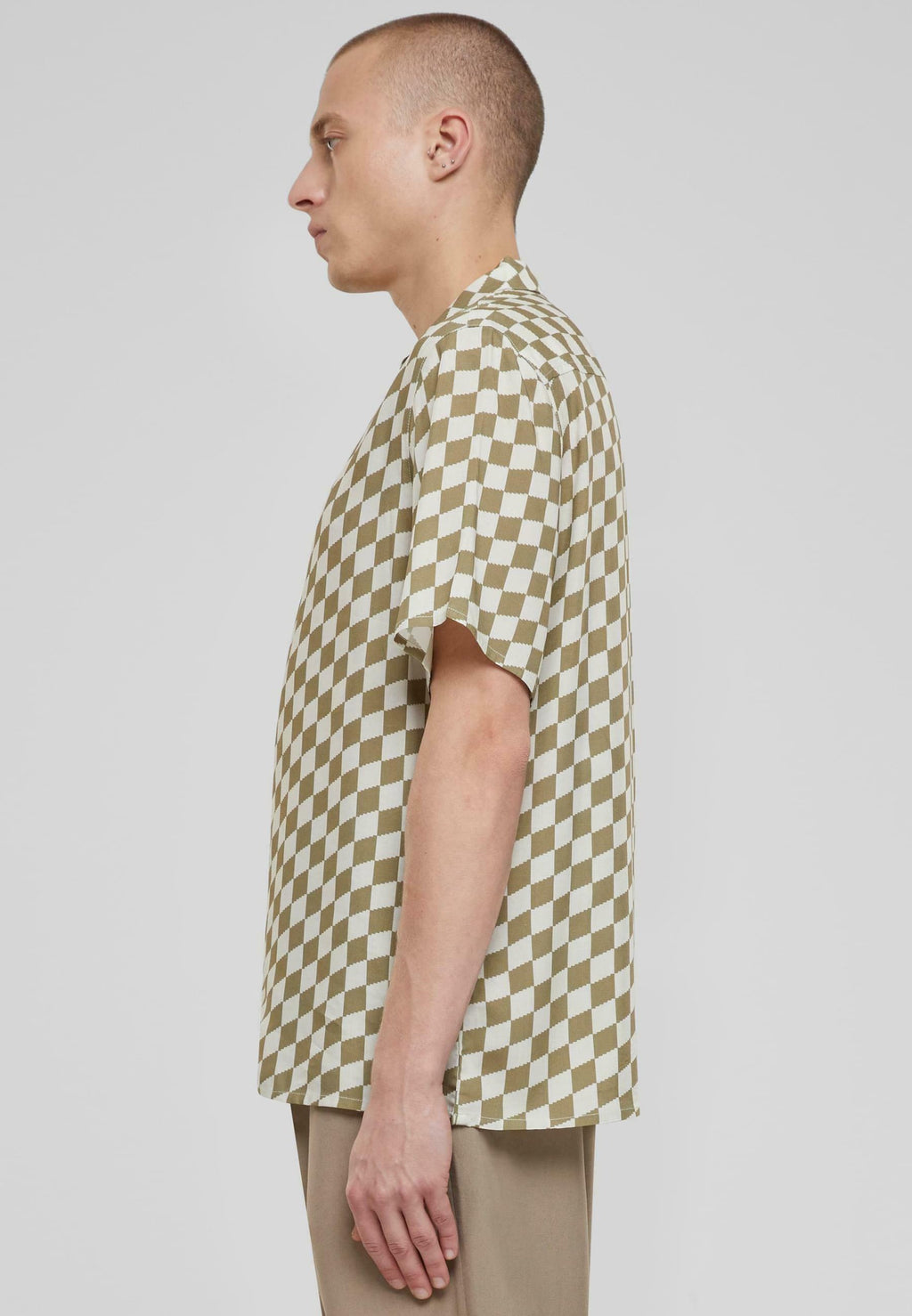 Urban Classics URBAN CLASSICS T-SHIRT VISCOSE AOP RESORT