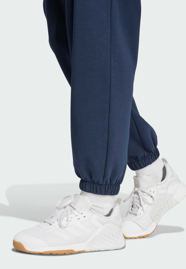 adidas Performance D4T WORKOUT WARM UP