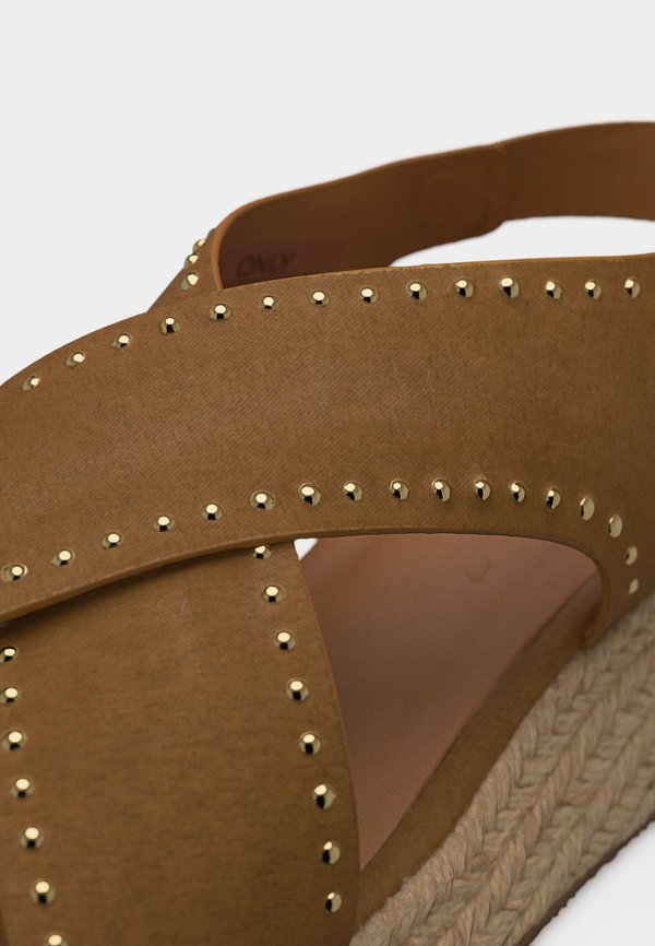 ONLY SHOES by Zalando ONLMINERVA STUDS CROSS STRAP