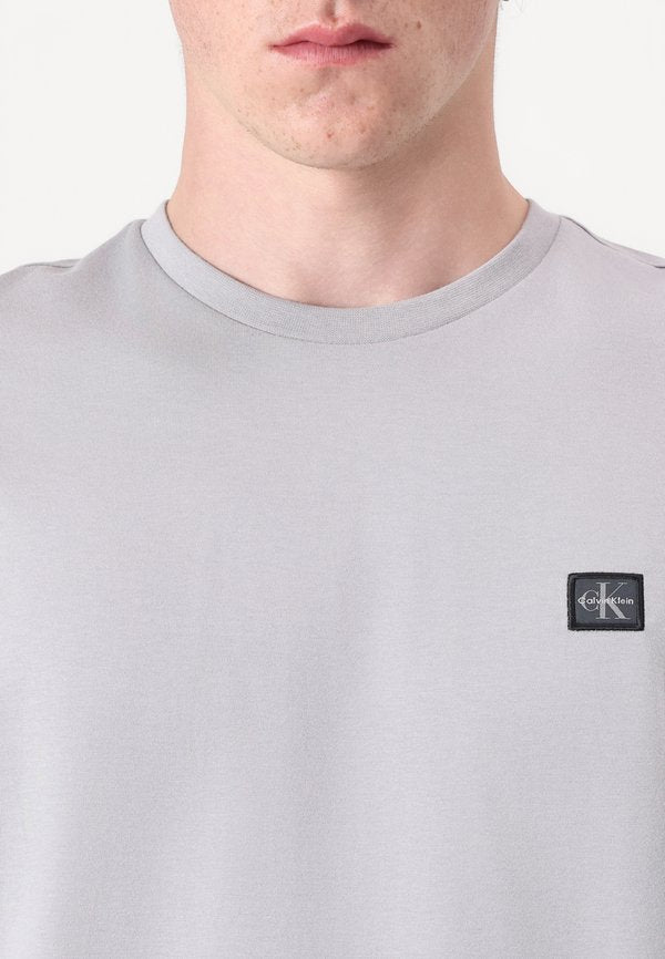 Calvin Klein Jeans