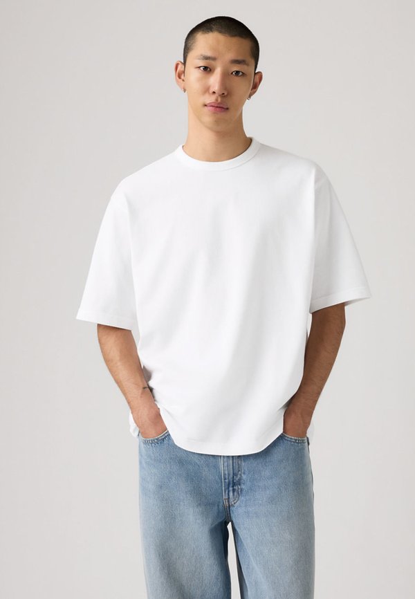 Levi's® HEAVYWEIGHT - Basic T-shirt - c00987 bright white
