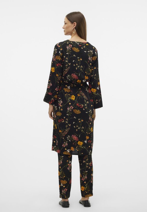 Vero Moda VMEASY BELOW KNEE KIMONO