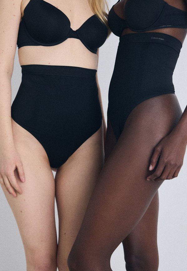 Calvin Klein Underwear SHAPEWEAR EXTRA FIRM SEAMLESS THONG SECURE SCULPT