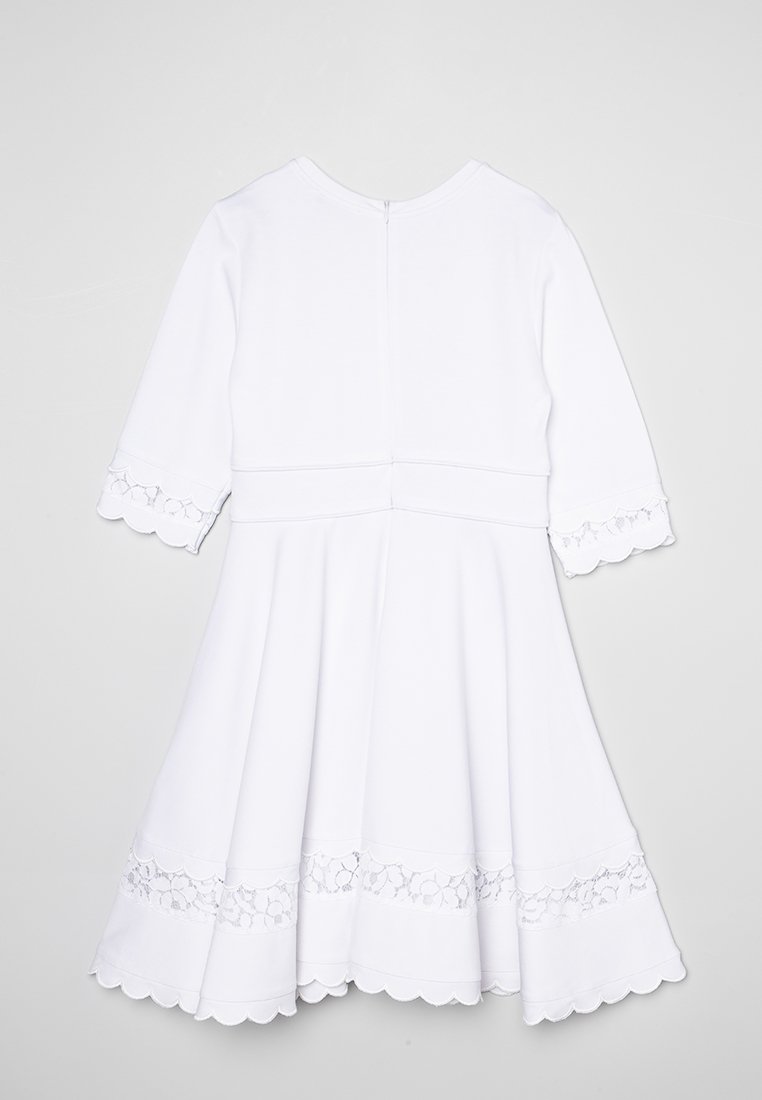TWINSET