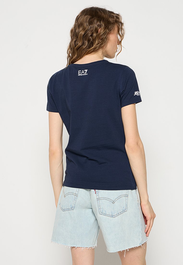 EA7 Emporio Armani T-Shirt print Media 3