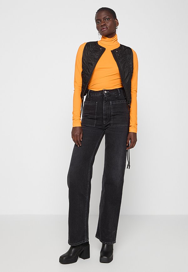MM6 Maison Margiela