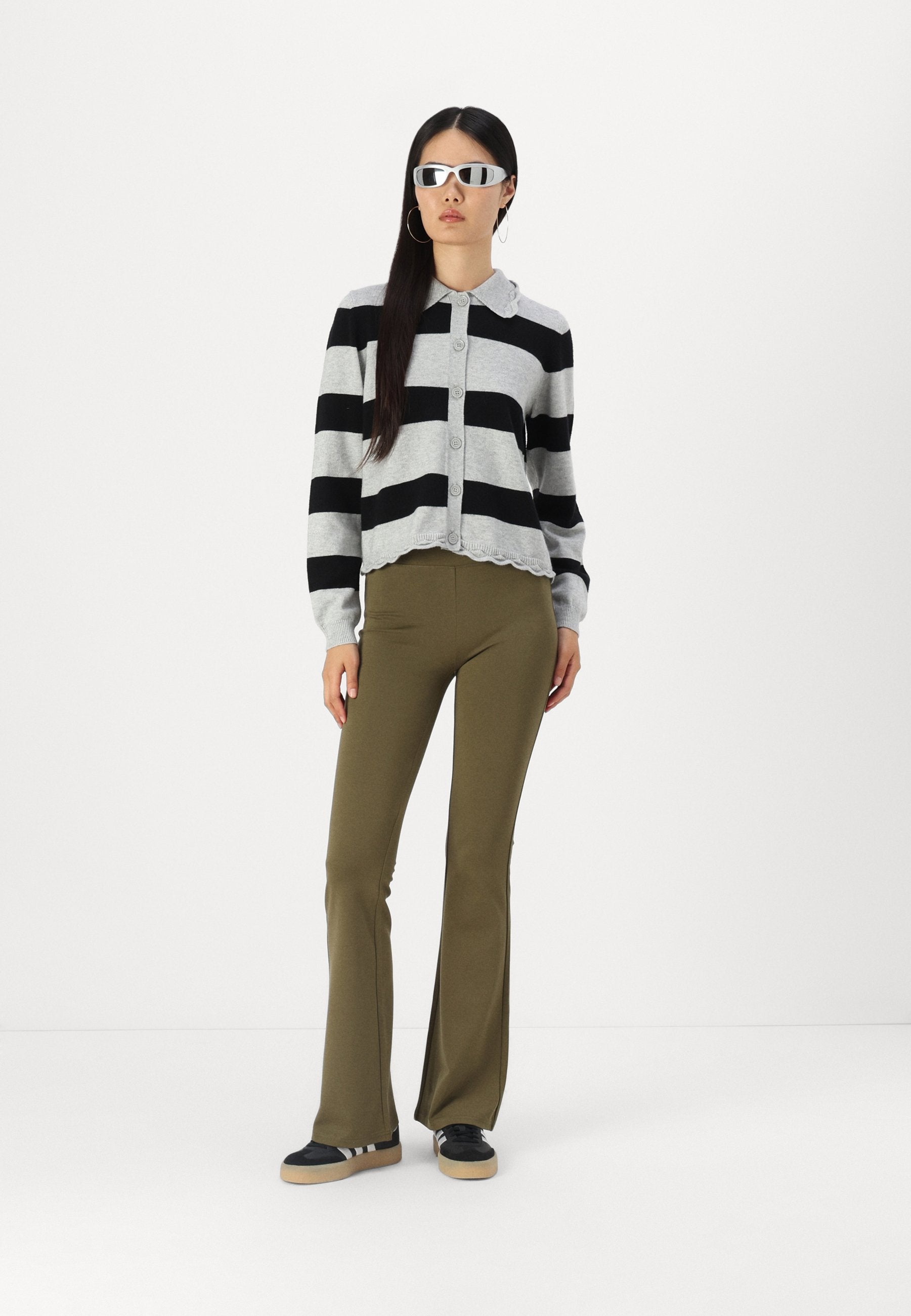 ONLY ONLPAIGE FLARED PANT